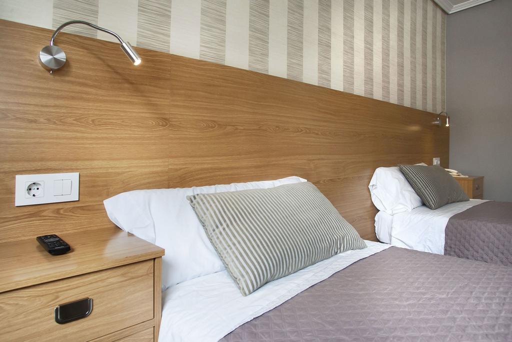 Hostal Crisol Ла-Корунья Экстерьер фото
