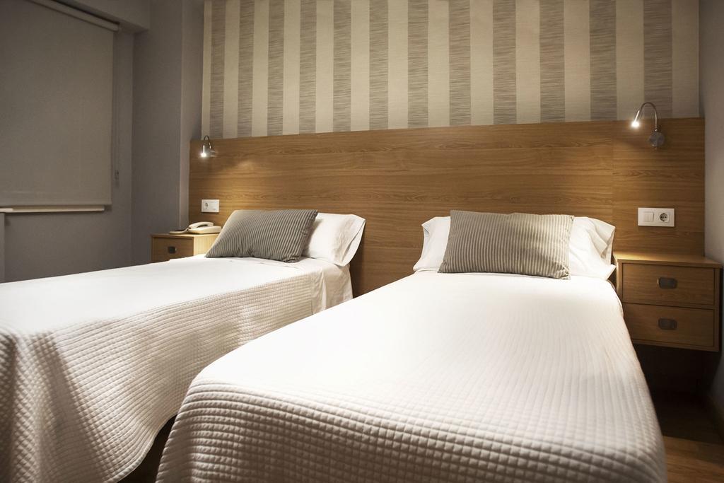 Hostal Crisol Ла-Корунья Экстерьер фото