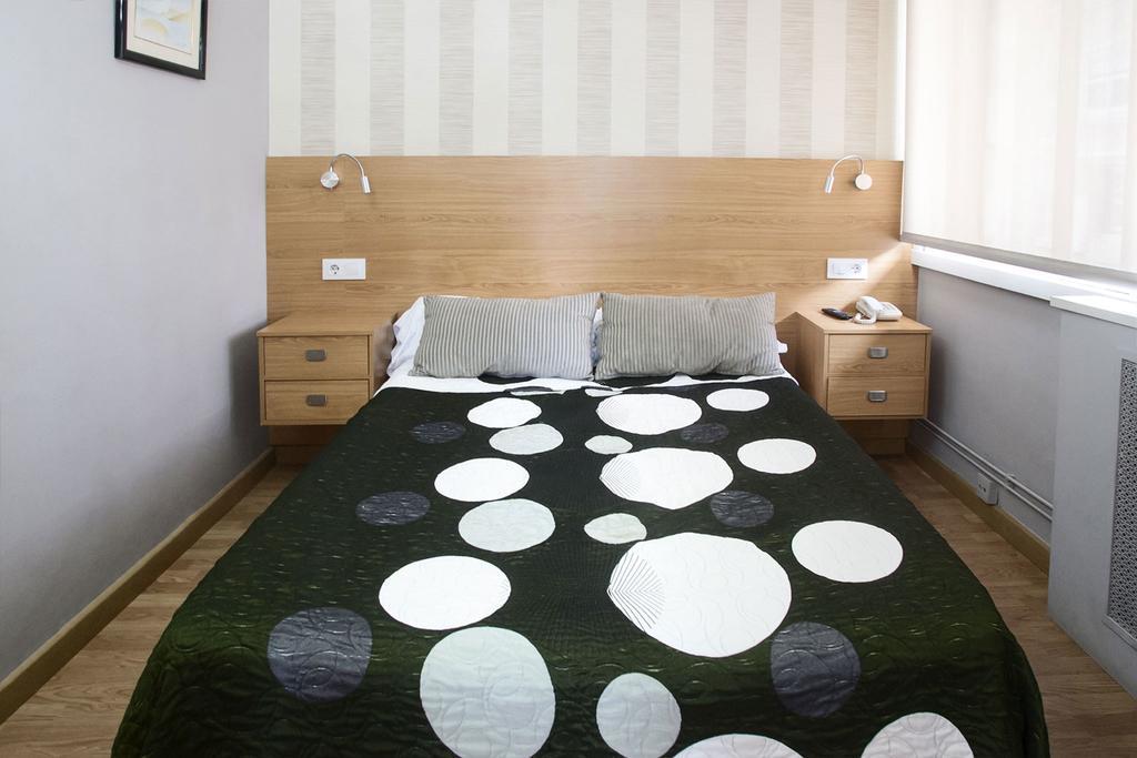 Hostal Crisol Ла-Корунья Экстерьер фото